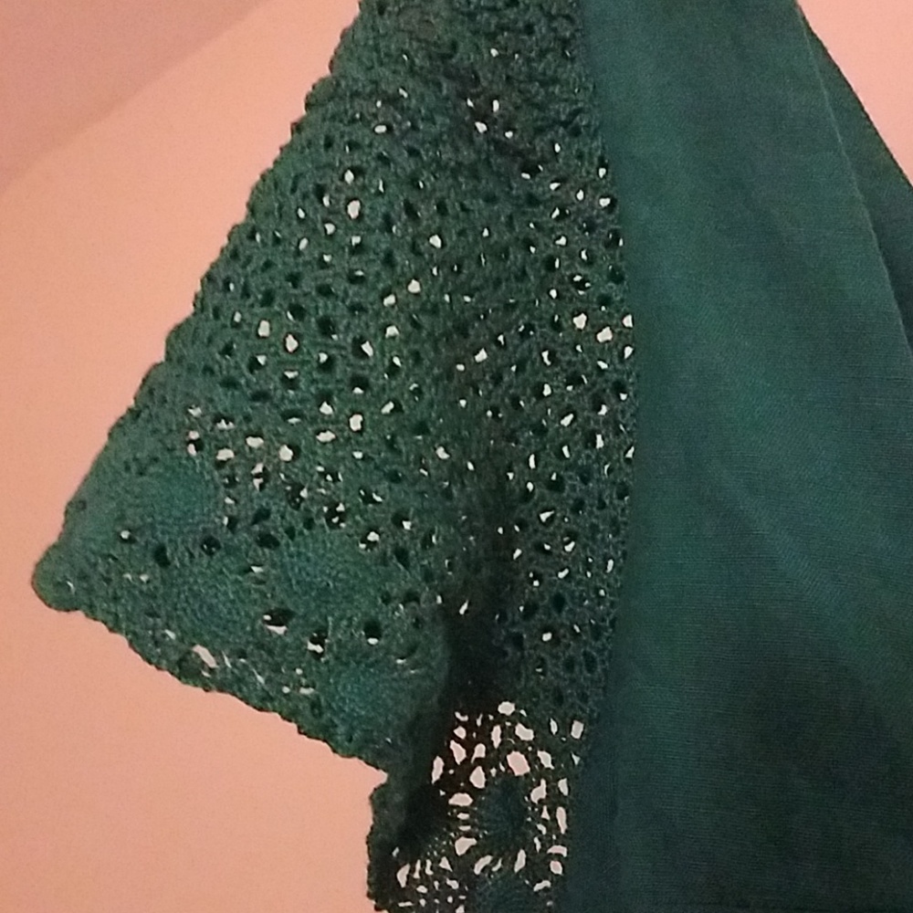 Ladies Top - Picture 3 of 4